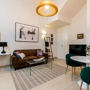 diseno-y-confort-en-calle-cuna-4pax.es-andalucia.com/